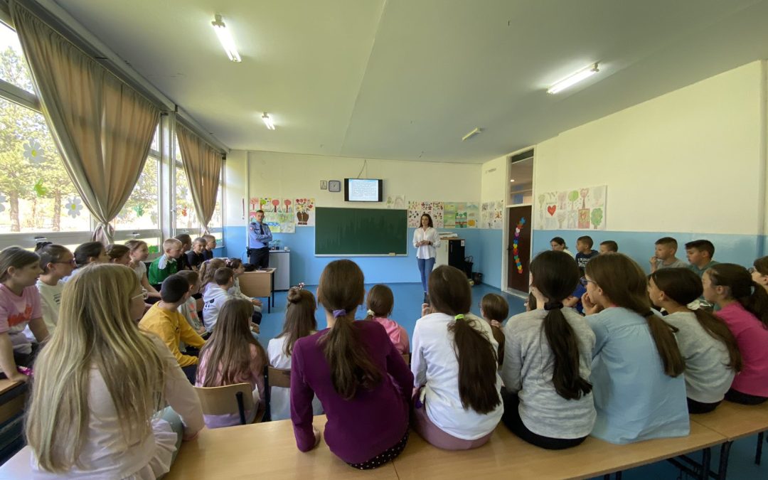 Утицај друштвених мрежа на ментално здравље дјеце