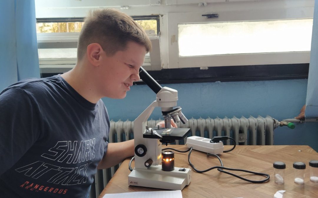 На часу биологије